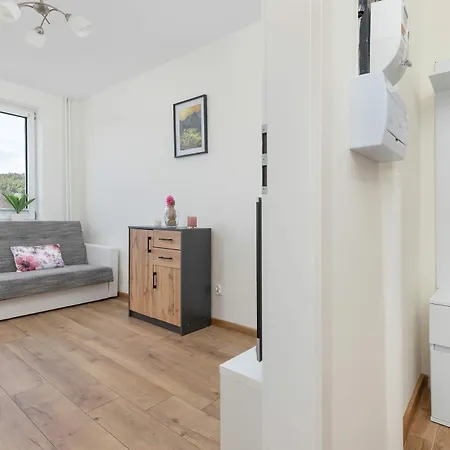 Sloneczny Z Pieknym Widokiem Balkon & Parking By Renters Apartmán *